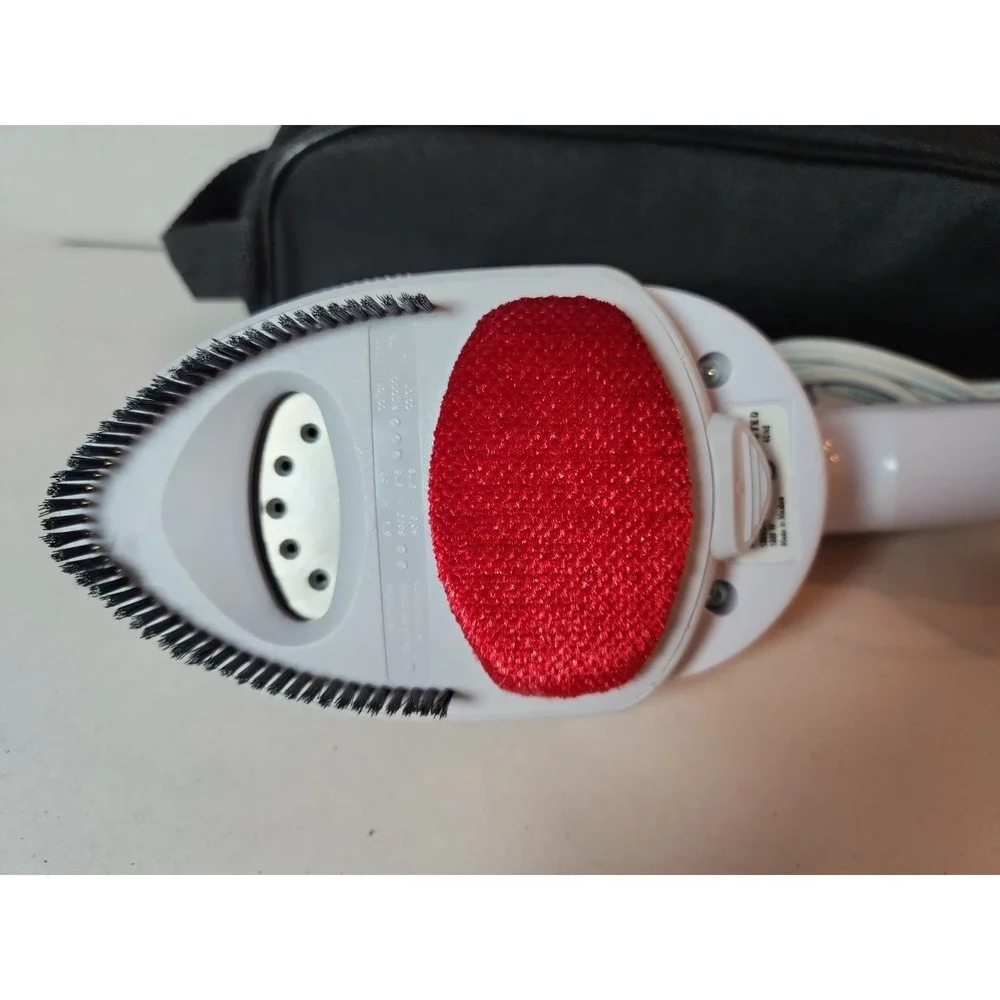 Rowenta DA75 Steam N Press Compact Travel Iron + Case 120/240 Dual Voltage EUC